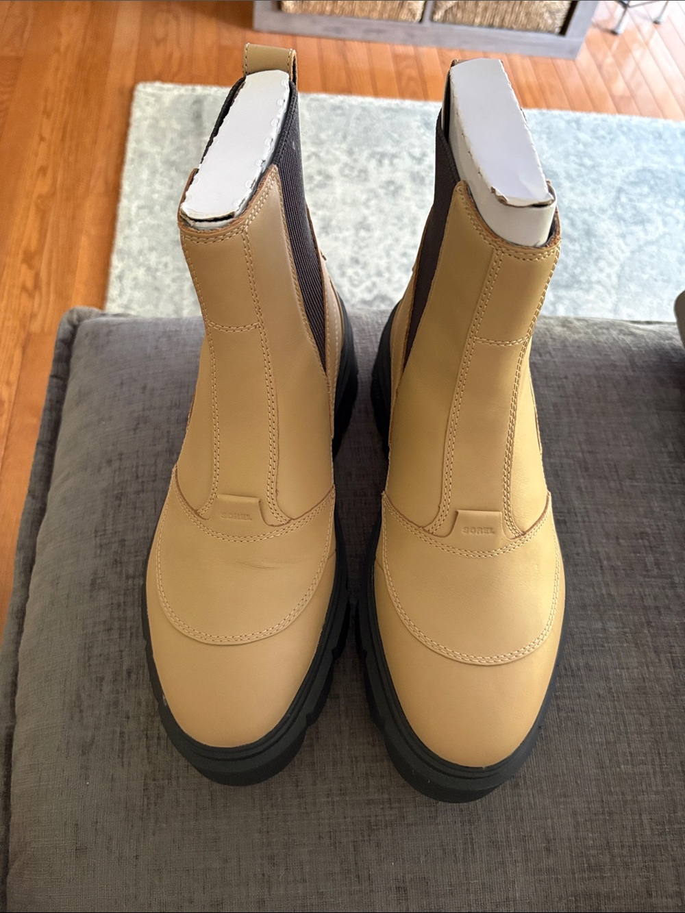 Sorel Caribou X WP Chelsea Boot Women’s 11